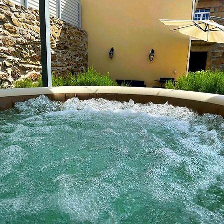 Cantinho D'Aldeia - Jacuzzi Guarda Exterior photo